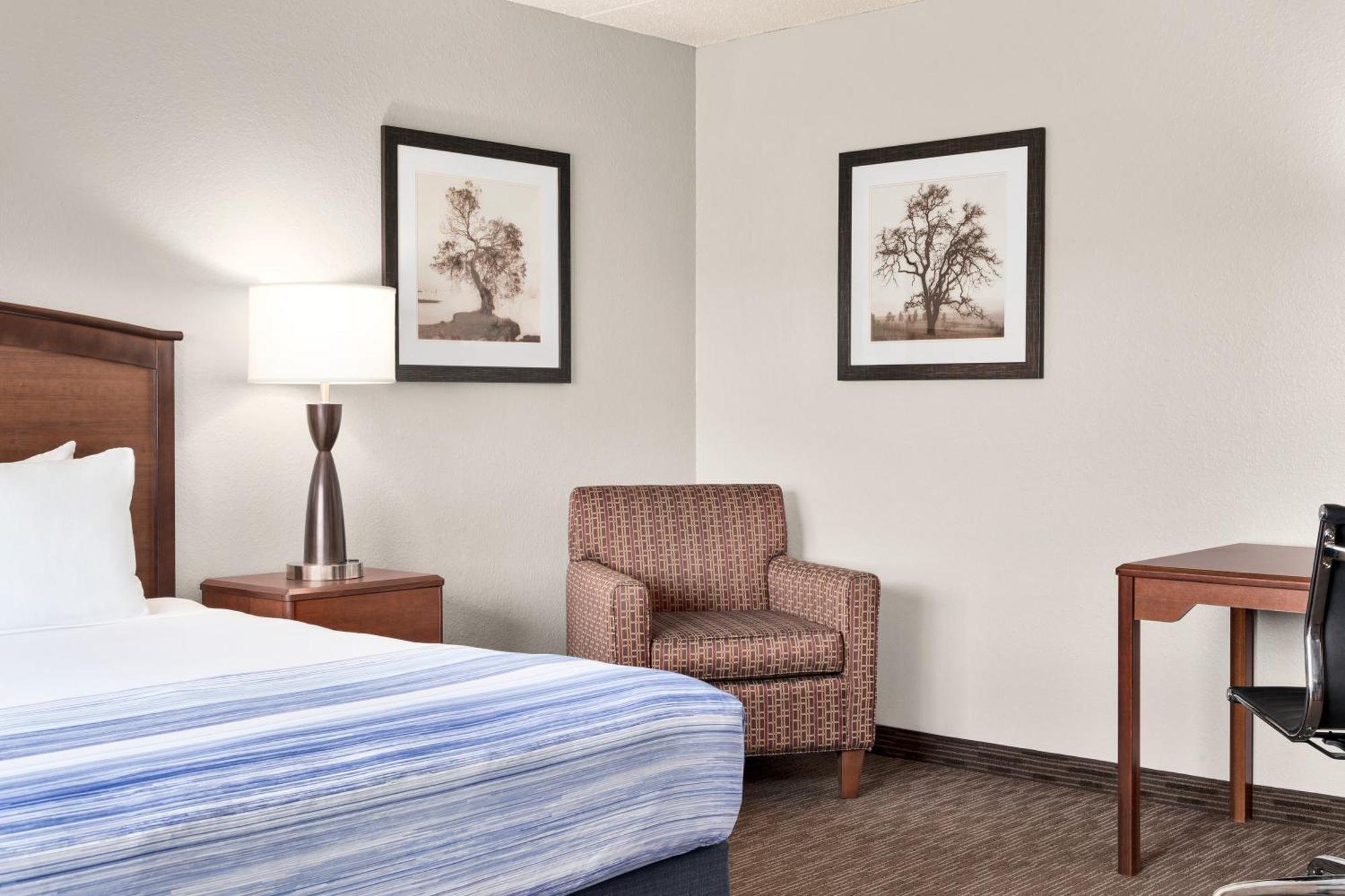 Americinn By Wyndham Fergus Falls Conference Center Chambre photo